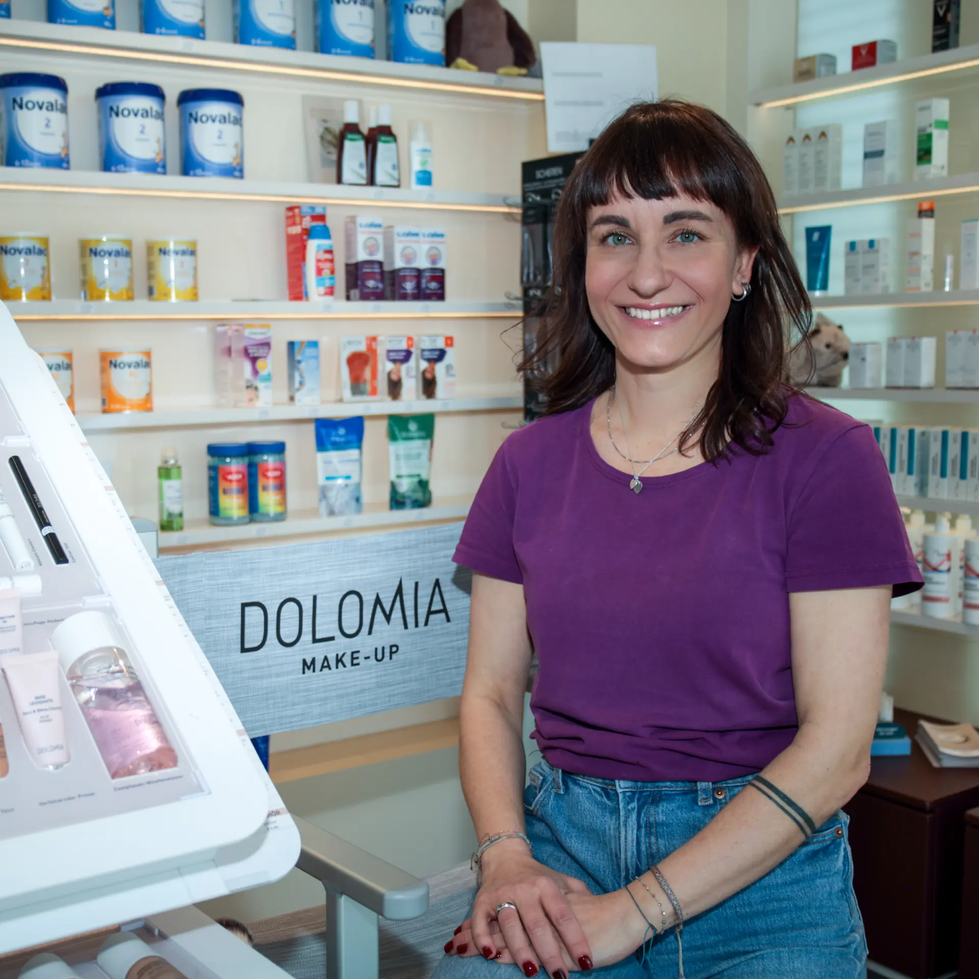 Pharmazeutin Mag. Teresa Samitz in der Fischl Apotheke in Klagenfurt am Wörthersee
